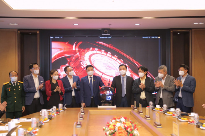 Célébration des 60 ans de la Journée traditionnelle de l'industrie gazo-pétrolière du Vietnam ảnh 4 Célébration des 60 ans de la Journée traditionnelle de l'industrie gazo-pétrolière du Vietnam ảnh 4