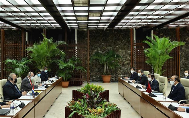 Entrevue entre le président vietnamien et le Premier ministre cubain ảnh 2