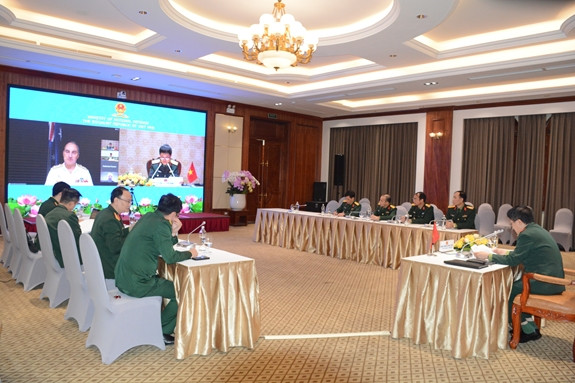 Le Vietnam participe au 9e Forum Fullerton ảnh 2 Le Vietnam participe au 9e Forum Fullerton ảnh 2