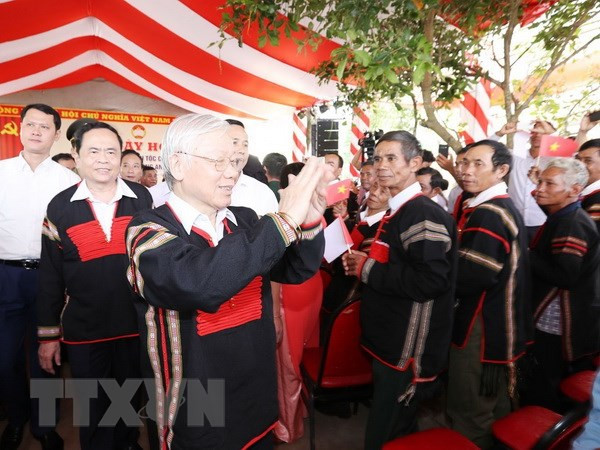 Nguyen Phu Trong à la Fête de la grande union nationale à Dak Lak ảnh 1 Nguyen Phu Trong à la Fête de la grande union nationale à Dak Lak ảnh 1
