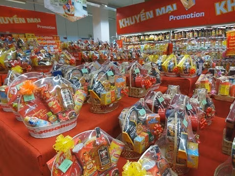 À Hanoï, les entreprises parées pour le Têt ảnh 1