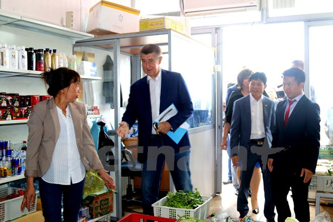 Des entreprises vietnamiennes en R. tchèque se renseignent sur de nouveaux règlements fiscaux ảnh 1 Des entreprises vietnamiennes en R. tchèque se renseignent sur de nouveaux règlements fiscaux ảnh 1