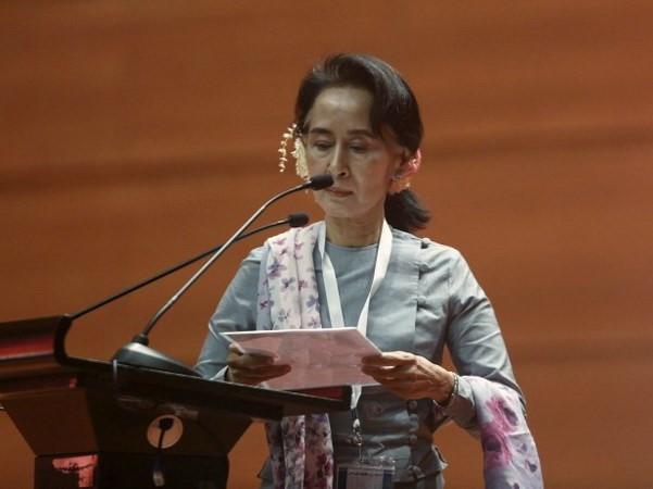 Myanmar : Aung San Suu Kyi nommée conseillère d’Etat ảnh 1 Myanmar : Aung San Suu Kyi nommée conseillère d’Etat ảnh 1