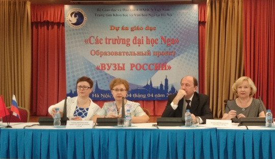 La Russie prévoit 855 bourses pour des étudiants vietnamiens ảnh 1 La Russie prévoit 855 bourses pour des étudiants vietnamiens ảnh 1