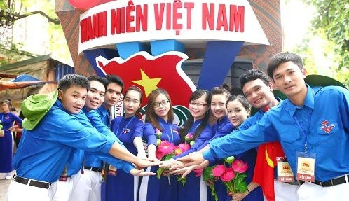 Premier Congrès des jeunes vietnamiens en Roumanie ảnh 1
