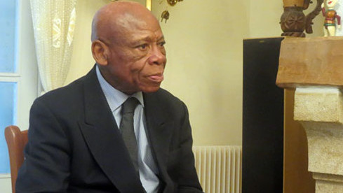 Francophonie Actualités: Numéro spécial sur les 30 ans de Renouveau du Vietnam ảnh 3 Francophonie Actualités: Numéro spécial sur les 30 ans de Renouveau du Vietnam ảnh 3