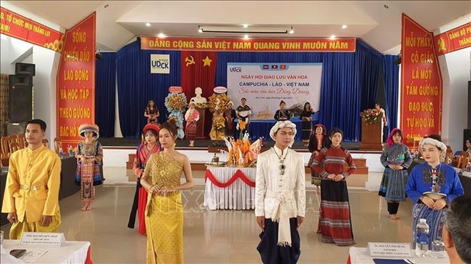 Diverses activités célébrant les Têt traditionnels du Laos et du Cambodge organisées au Vietnam ảnh 1 Diverses activités célébrant les Têt traditionnels du Laos et du Cambodge organisées au Vietnam ảnh 1