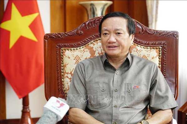 La visite du président Vo Van Thuong resserrera les liens de coopération intégrale Vietnam-Laos ảnh 1 La visite du président Vo Van Thuong resserrera les liens de coopération intégrale Vietnam-Laos ảnh 1