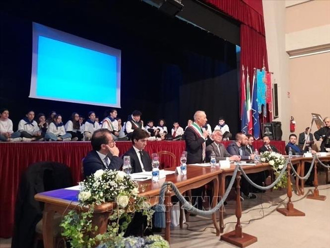 50 ans des relations Vietnam - Italie : inauguration du musée Carlo Urbani ảnh 1 50 ans des relations Vietnam - Italie : inauguration du musée Carlo Urbani ảnh 1