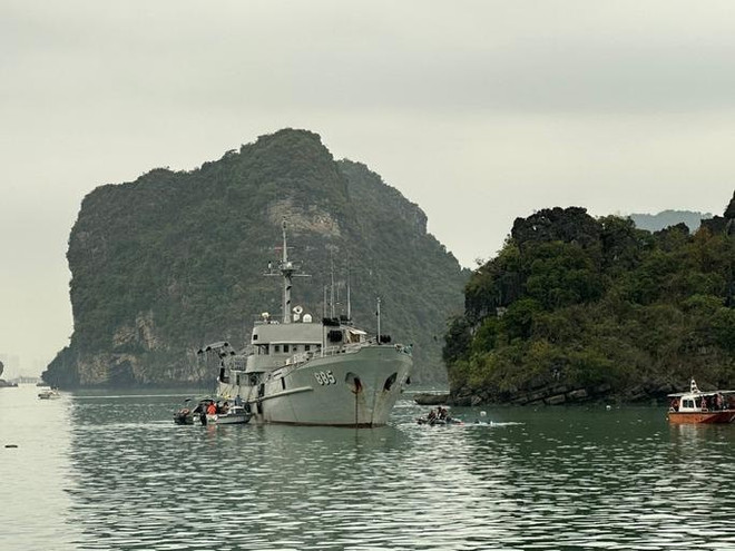 Crash d'hélicoptère en baie d'Halong: le corps de la 5ème et dernière victime retrouvé ảnh 1 Crash d'hélicoptère en baie d'Halong: le corps de la 5ème et dernière victime retrouvé ảnh 1