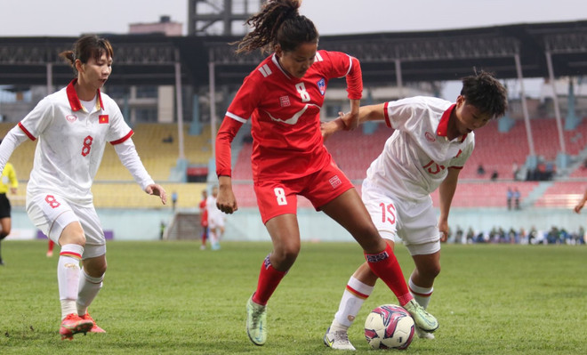 JO de Paris 2024: l’équipe féminine de football du Vietnam s’impose 5-1 contre celle du Népal ảnh 1