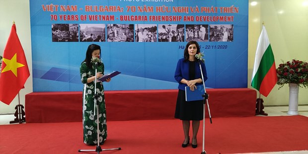 Amitié Vietnam-Bulgarie à travers les clichés des deux agences de presse ảnh 4 Amitié Vietnam-Bulgarie à travers les clichés des deux agences de presse ảnh 4