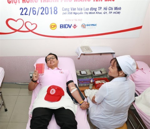 Des ressortissants étrangers donnent aussi leur sang au Vietnam ảnh 1 Des ressortissants étrangers donnent aussi leur sang au Vietnam ảnh 1