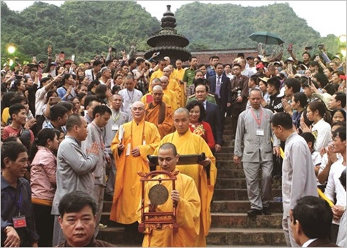 Se rendre à la fête de la pagode des Parfums au printemps ảnh 2