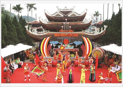 Se rendre à la fête de la pagode des Parfums au printemps ảnh 1