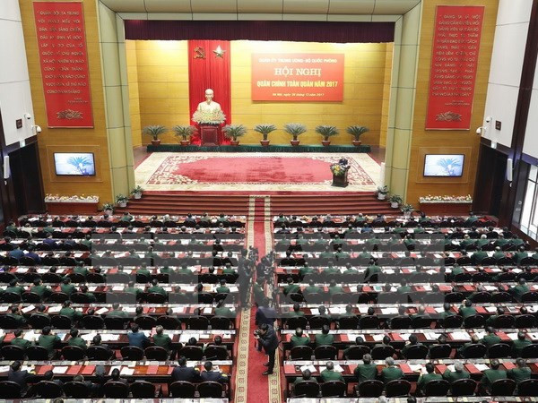 Le leader du PCV à la conférence politico-militaire de l’armée ảnh 2