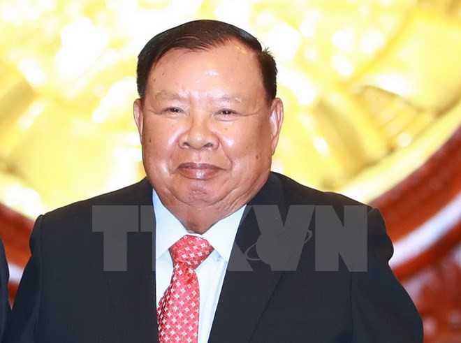 Le président laotien rencontre des responsables de l’Association d’amitié Vietnam-Laos ảnh 1 Le président laotien rencontre des responsables de l’Association d’amitié Vietnam-Laos ảnh 1