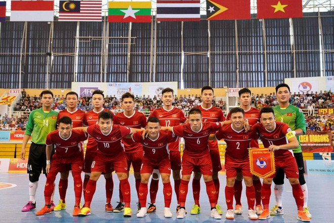 L'équipe de futsal du Vietnam s'entraîne en Espagne ảnh 1 L'équipe de futsal du Vietnam s'entraîne en Espagne ảnh 1
