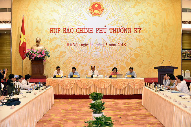 Conférence de presse périodique d’avril du gouvenement ảnh 1 Conférence de presse périodique d’avril du gouvenement ảnh 1