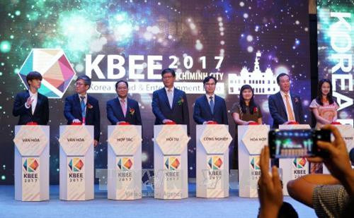 Ouverture de la foire Korea Brand & Entertainment 2017 à Hô Chi Minh-Ville ảnh 1 Ouverture de la foire Korea Brand & Entertainment 2017 à Hô Chi Minh-Ville ảnh 1
