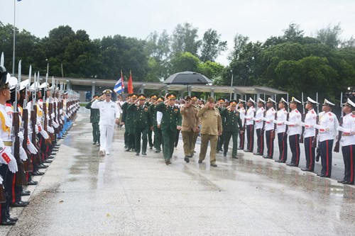 Une délégation militaire du Vietnam à Cuba ảnh 1 Une délégation militaire du Vietnam à Cuba ảnh 1