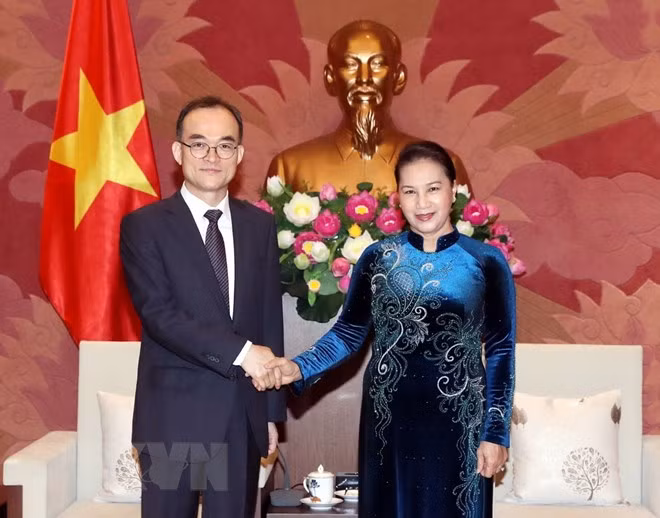 La présidente de l’AN plaide pour une coopération avec le procureur suprême de la R. de Corée ảnh 1