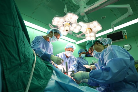 Deux nouveaux succès confirmant la maîtrise de la transplantation hépatique ảnh 1 Deux nouveaux succès confirmant la maîtrise de la transplantation hépatique ảnh 1