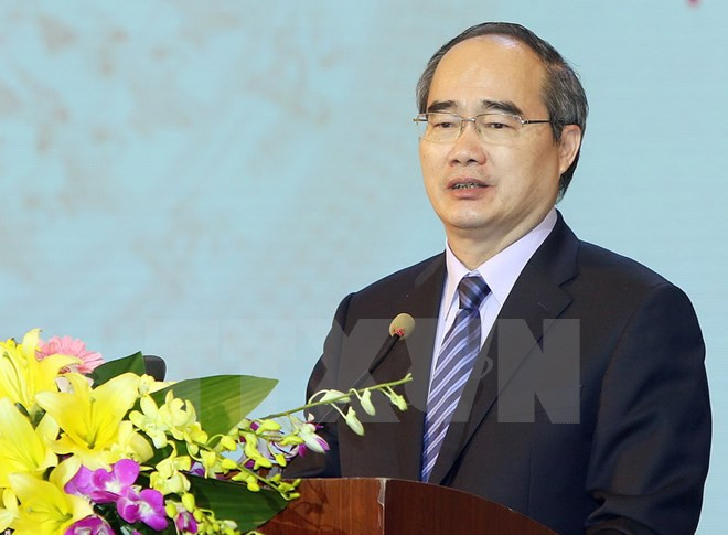 Vœux du Front de la Patrie du Vietnam aux chrétiens à l’approche de Noël ảnh 1 Vœux du Front de la Patrie du Vietnam aux chrétiens à l’approche de Noël ảnh 1