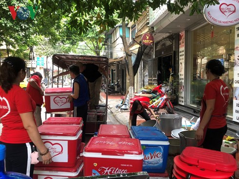 Groupe Mùa Thu, des potages de riz qui réchauffent les cœurs ảnh 1