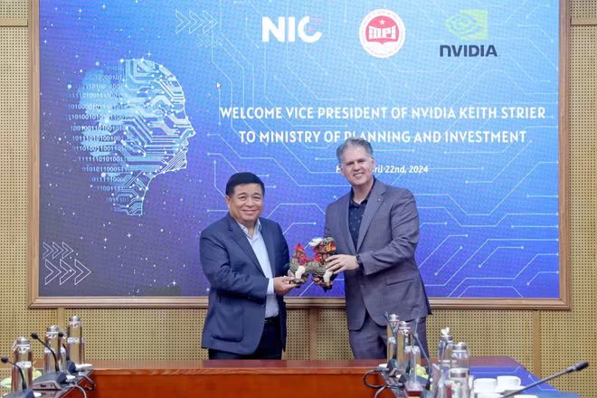 Le Vietnam travaille avec NVIDIA pour développer des écosystèmes de semi-conducteurs et d'IA ảnh 1