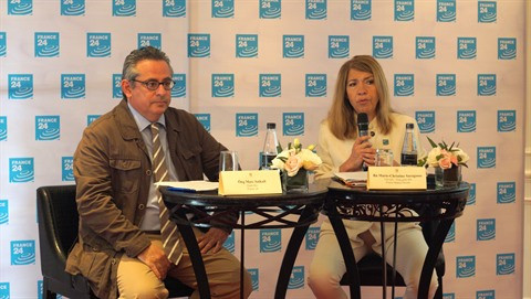 La chaîne France 24 maintenant plus accessibles pour les téléspectateurs vietnamiens ảnh 2 La chaîne France 24 maintenant plus accessibles pour les téléspectateurs vietnamiens ảnh 2