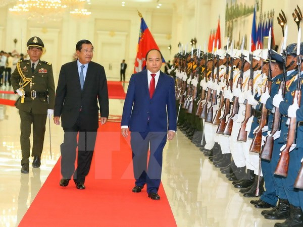 Entretien Nguyen Xuan Phuc-Samdech Techo Hun Sen ảnh 1 Entretien Nguyen Xuan Phuc-Samdech Techo Hun Sen ảnh 1