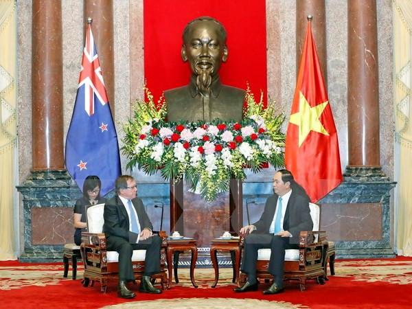 Le président Tran Dai Quang reçoit le ministre néo-zélandais des AE ảnh 1 Le président Tran Dai Quang reçoit le ministre néo-zélandais des AE ảnh 1