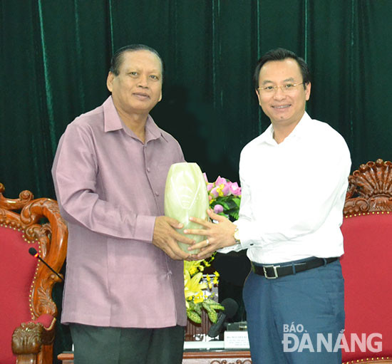 Da Nang et Champassak entretiennent d'une solide coopération ảnh 1 Da Nang et Champassak entretiennent d'une solide coopération ảnh 1