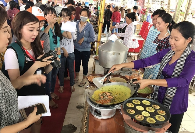 Fête des gâteaux traditionnels du Nam Bô à Cân Tho ảnh 1
