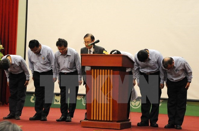 Des pêcheurs du Centre soutenus suite à l'hécatombe de poissons ảnh 2