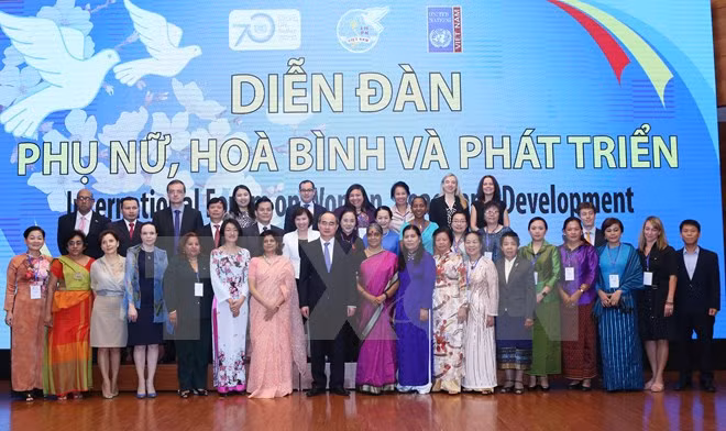 Forum international ‘’Femmes-Paix-Développement’’ ảnh 1