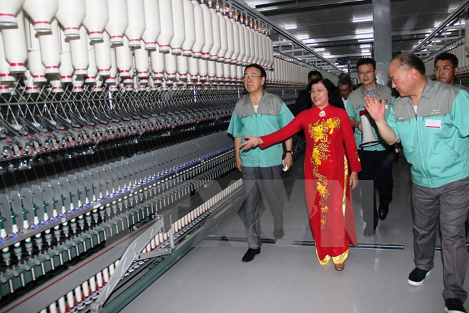 Tay Ninh : inauguration d'une usine de fibres textiles ảnh 1 Tay Ninh : inauguration d'une usine de fibres textiles ảnh 1
