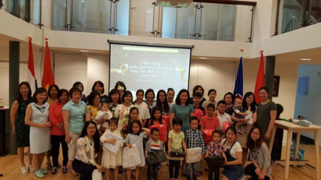 La Journée internationale de l’enfance célébrée aux Pays-Bas ảnh 1 La Journée internationale de l’enfance célébrée aux Pays-Bas ảnh 1
