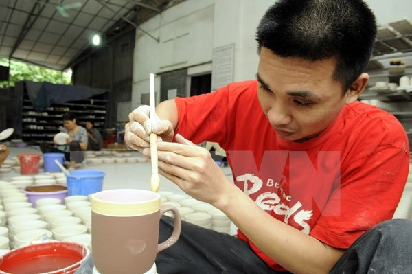 Les exportations annuelles d'articles d'artisanat atteignent 1,7 milliard de dollars ảnh 1 Les exportations annuelles d'articles d'artisanat atteignent 1,7 milliard de dollars ảnh 1