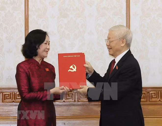 Nouvelles cheffes de Commissions centrales du Parti ảnh 1
