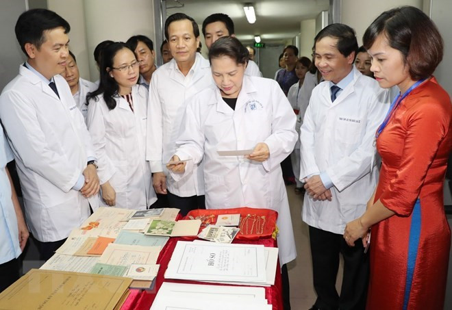 La présidente de l’AN visite le Centre national des Archives ảnh 1 La présidente de l’AN visite le Centre national des Archives ảnh 1