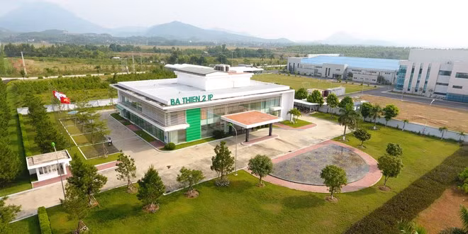 Mise en chantier d'une usine d'accessoires métalliques à Vinh Phuc ảnh 1