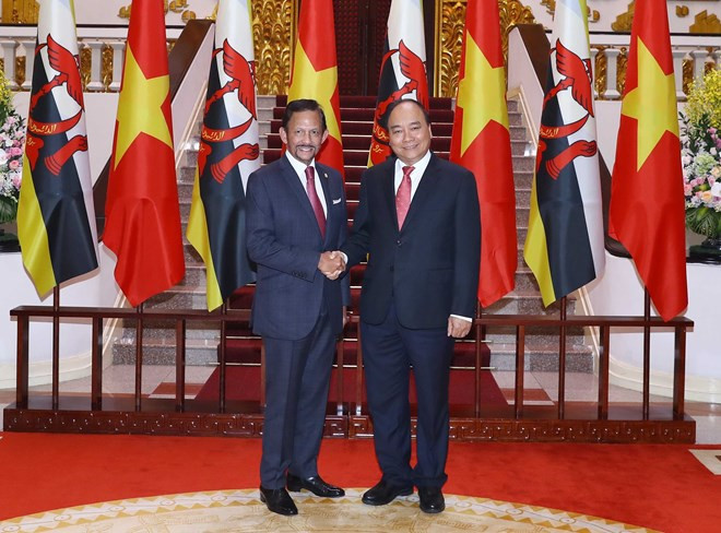 Le PM Nguyen Xuan Phuc souligne l'importance du partenariat intégral Vietnam-Brunei ảnh 1 Le PM Nguyen Xuan Phuc souligne l'importance du partenariat intégral Vietnam-Brunei ảnh 1
