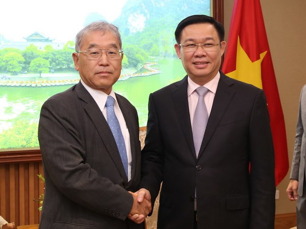 Le vice-PM Vuong Dinh Hue reçoit un dirigeant du groupe japonais Mitsubishi ảnh 1 Le vice-PM Vuong Dinh Hue reçoit un dirigeant du groupe japonais Mitsubishi ảnh 1