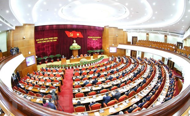 Deuxième jour de travail du 13e Plénum du CC du PCV ảnh 1 Deuxième jour de travail du 13e Plénum du CC du PCV ảnh 1