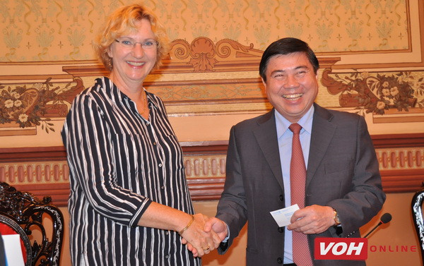 Le maire de HCM-V reçoit la directrice de l’UNICEF pour l’Asie de l’Est et le Pacifique ảnh 1 Le maire de HCM-V reçoit la directrice de l’UNICEF pour l’Asie de l’Est et le Pacifique ảnh 1