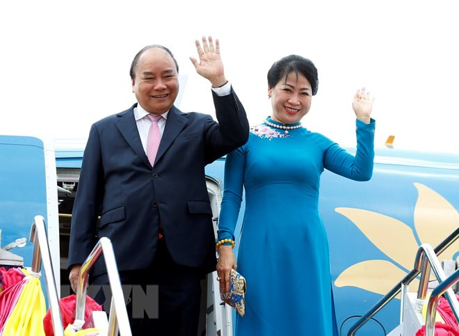 Le PM Nguyen Xuan Phuc commence à participer à l’ACMECS 8 et au CLMV 9 ​ ảnh 1