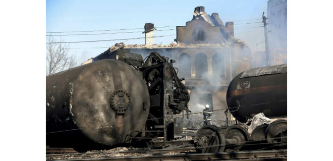 Explosion d'un train transportant du gaz : Condoléances au Premier ministre bulgare ảnh 1