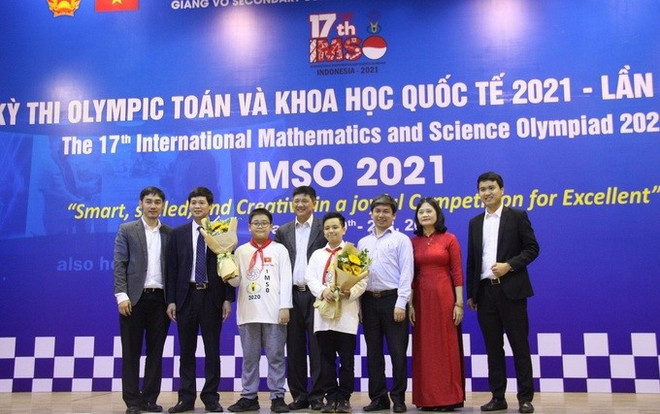 Deux médailles d’or pour le Vietnam aux Olympiades internationales de mathématiques et de sciences ảnh 1